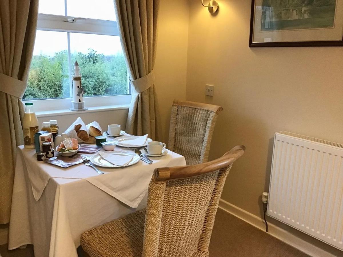 Fernbank Hotel Shanklin Kültér fotó